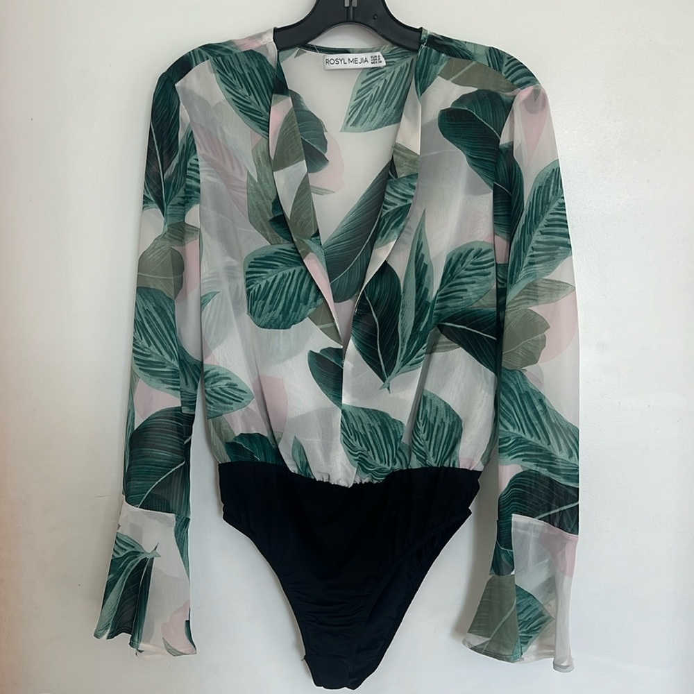 Leaf Printed Mesh Body